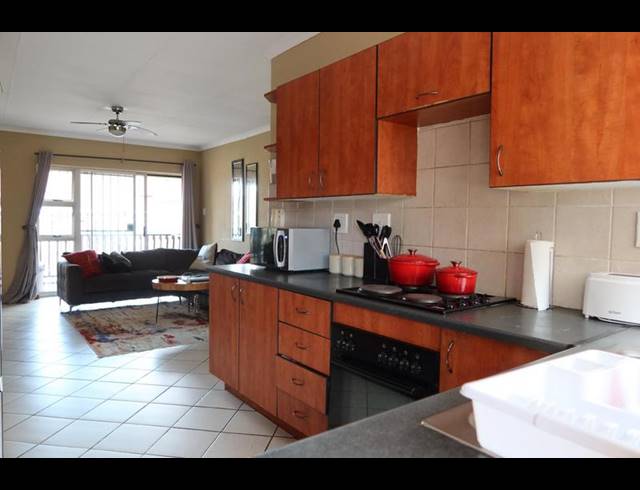 2 BEDROOM APARTMENT FOR SALE IN VORNA VALLEY